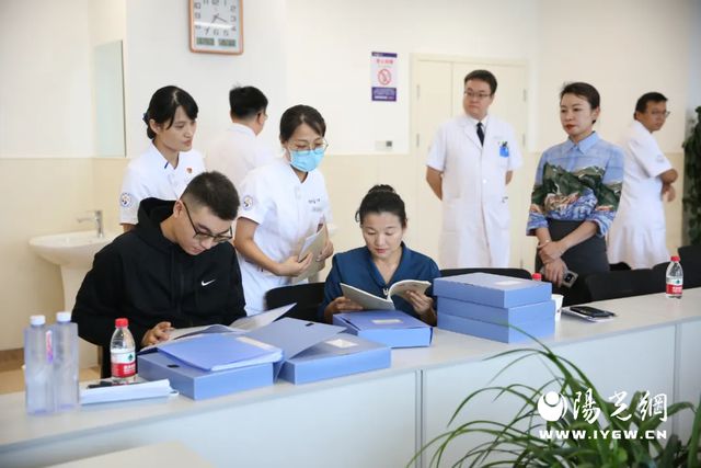 国家卫生健康委专家组到西安市第九医院调研督导工作(图6)