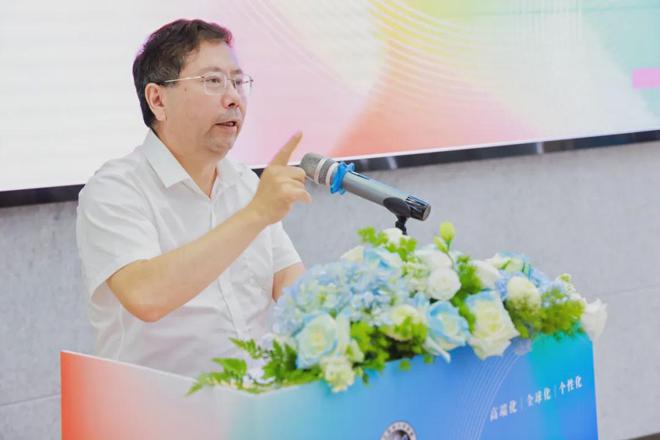喜报！华珠3位教师在第三届教学名师评选大会斩获荣誉(图10)