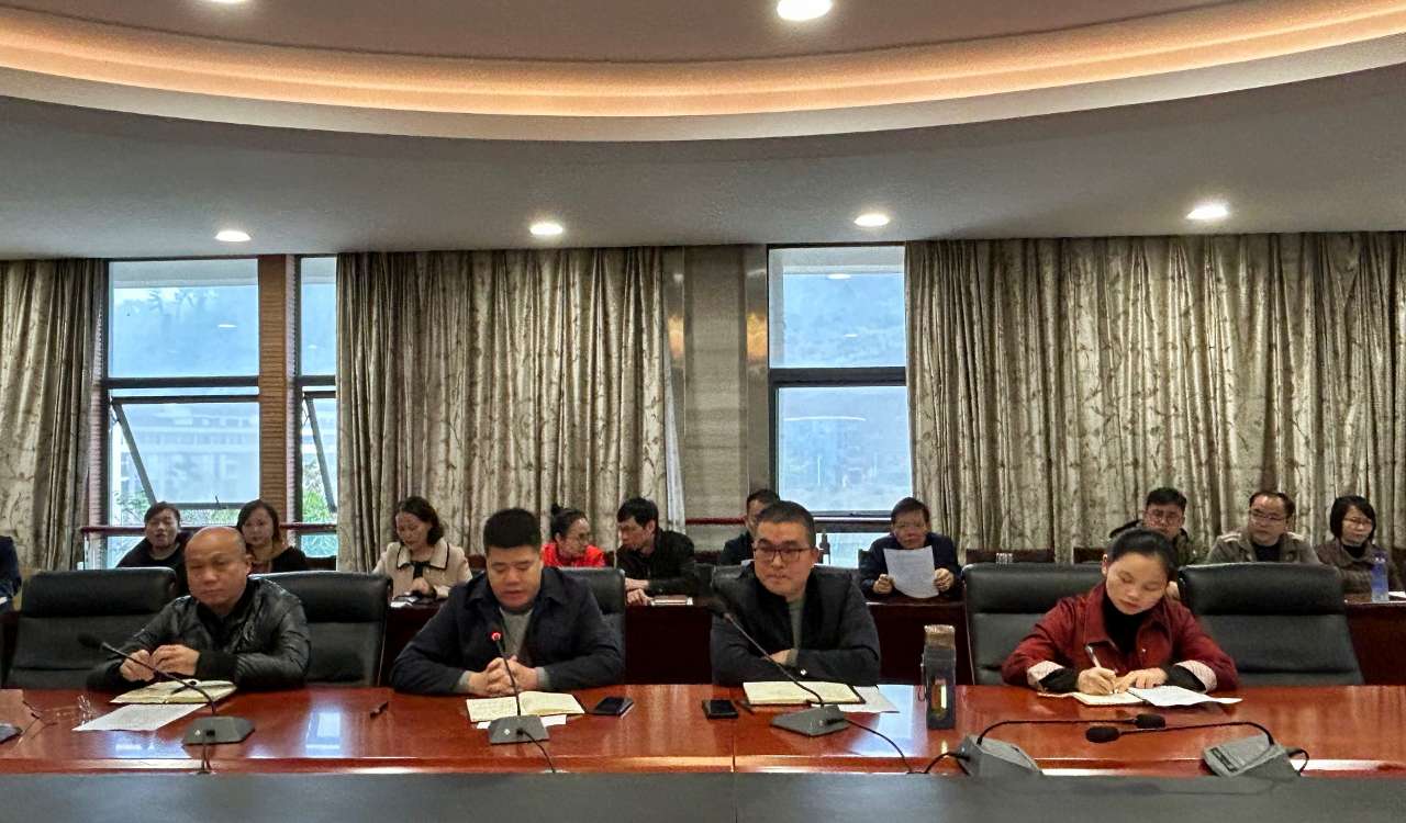 百色学院马克思主义学院：凝聚科研团队激发科研动能(图2)