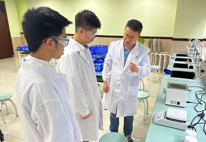 上海市民办尚德实验学校｜融合部学子暑期竞赛和科研实录(图3)