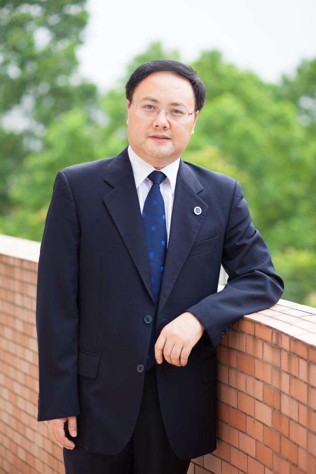 广东外语外贸大学党委书记石佑启：以教育家精神铸魂强师锻造新时代高水平教师队伍(图1)